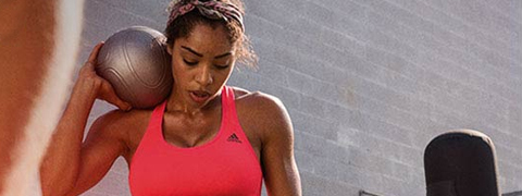 adidas FUßBALL Gutschein: Sparen Sie bis zu 60% auf Fußballprodukte adidas FUßBALL Gutschein: Sparen Sie bis zu 60% auf Fußballprodukte